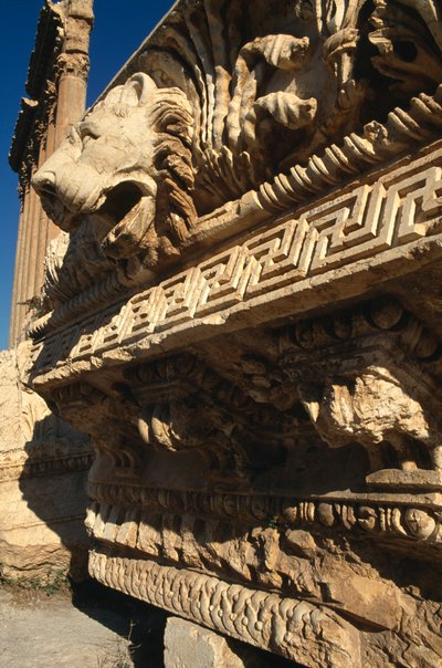 Templo de Júpiter, o entablamento, Alto Período Imperial (27 aC-395 dC) de Roman Imperial Period