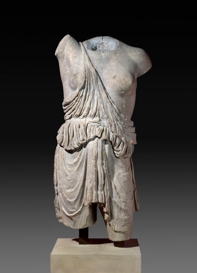 Uma cópia romana e amazônica de um bronze grego de c.430 a.C. (mármore) de Roman Roman