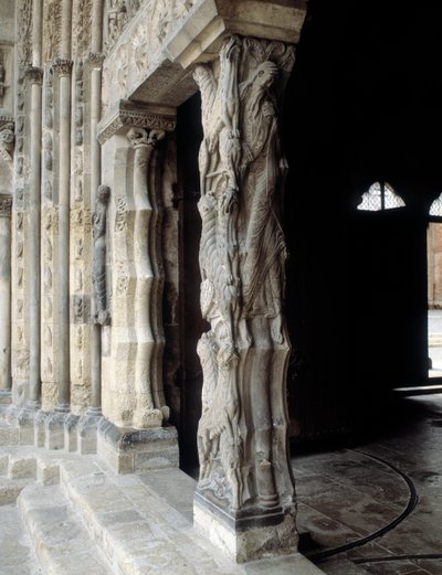 Trumeau (esculpido de Romanesque