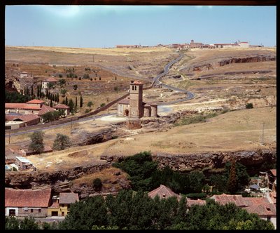 Vista da igreja, fundada pelos Cavaleiros da Ordem do Templo de Romanesque