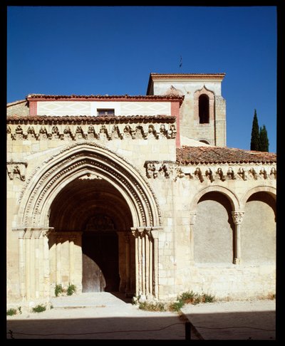 Vista da igreja de Romanesque
