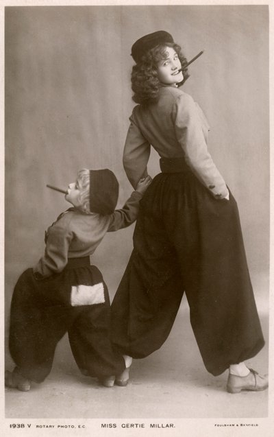 Gertie Millar, atriz e cantora britânica, c1906. de Rotary Photo