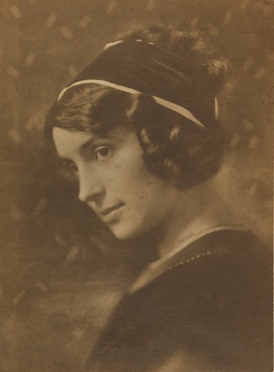 [Retrato de uma jovem mulher]. de Rudolf Duhrkoop