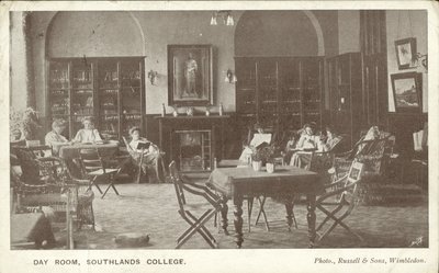 Quarto de um dia, Southlands College, Roehampton, Londres (foto a p/b) de Russian Photographer