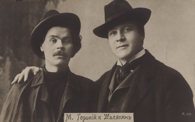 Maxim Gorky e Feodor Chaliapin de Russian Photographer