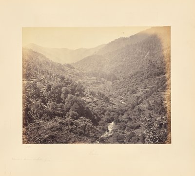 Vale de Kulu abaixo de Rusala de Samuel Bourne