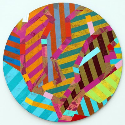 Twixt Heaven & Earth IX-A (acrílico sobre tábua circular) de Sara Hayward