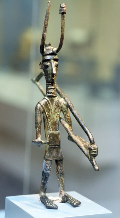 Figura de bronze de um guerreiro, c.1800-1200 a.C. (bronze) de Sardinia Nuragic Civilization