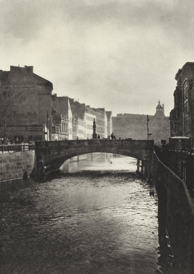 Berlim: Rossstrassen-Brucke (foto a p/b) de Sasha Stone