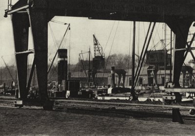 Berlim: Westhafen; Western Harbour (foto a p/b) de Sasha Stone