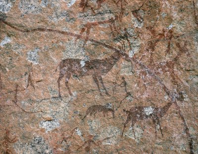 ARTE AFRICANA: Pintura rupestre em Ngomo Carera, na cordilheira de Domboshawa, 20 milhas a norte do mar... (fresco) de School African