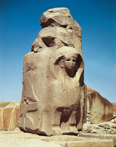 As ruínas hititas de Alaca Hoyuk e o Portal das Esfinges, Turquia. A civilização anatólica de School Anatolian