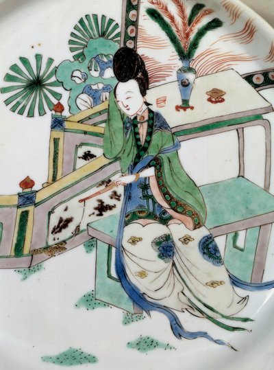 Arte chinesa: a dama se rebobina em um banco. Pintura em porcelana do século XVIII. Paris, Museu Guimet, Museu Nacional de Arte Asiática de School Chinese