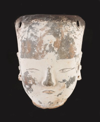 Cabeça de uma senhora (louça de barro com vestígios de deslize branco e tinta) de School Chinese