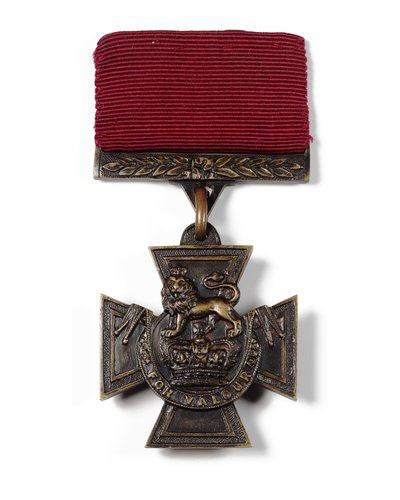 Victoria Cross (bronze com fita de seda) de School English