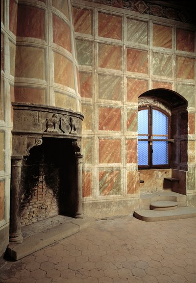 Pequena sala de canto com lareira de School Italian