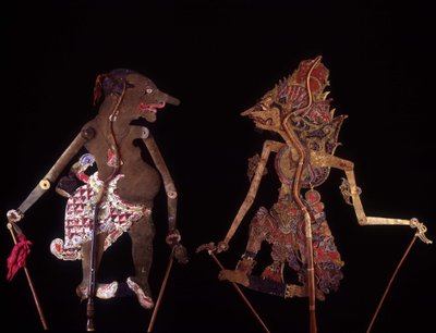 Wayang Kulit. Marionetas de Java. Colecção Jean François Hubert. Paris de School Javanese