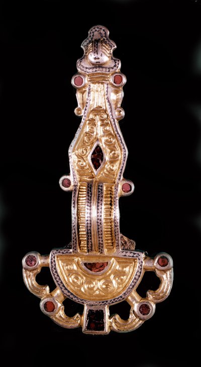 Merovingian fibula. Museu de Saint-Germain en Laye de School Merovingian