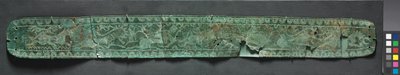Running Animals Belt, c.1000 AC (bronze, martelado e inciso) de School Russian