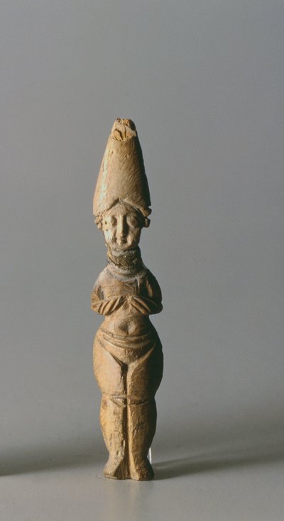Figurino com um chapéu alto, de Susa, Irã, século 4-6 d.C. (osso) de School Sasanian