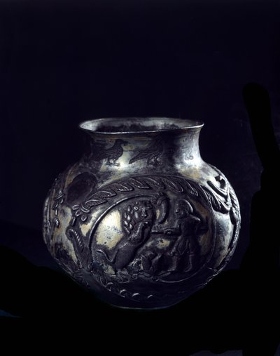 Arte persa: vaso de prata. Período Sassânida Primitivo. Conservar em Bale, Suíça de School Sasanian