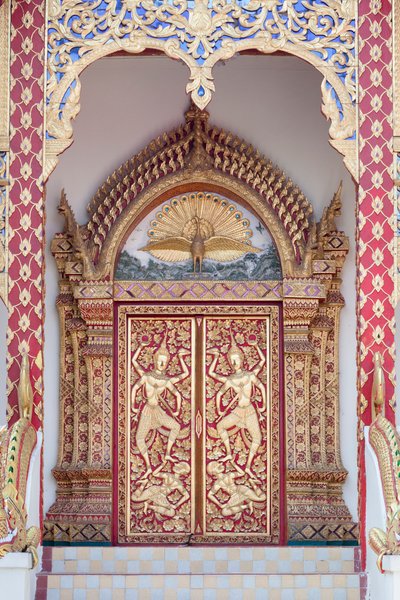 Porta do templo, Wat Phrathat Doi Suthep de School Thai