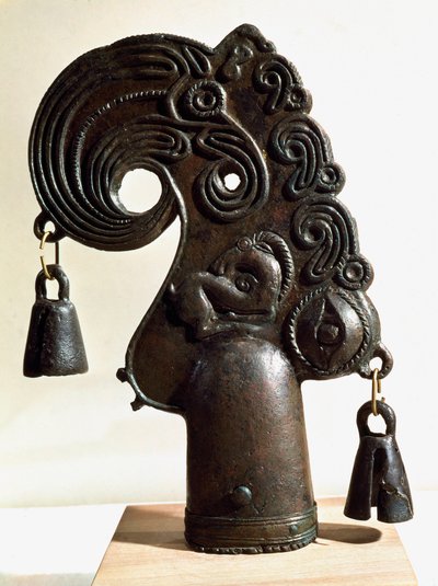 Art Scythia (Civilização Cítica ou Scythia): A ponta de lança de bronze decora um animal fantástico. De Ulski (Kuban), Cáucaso do Norte na Rússia, século IV AC. Altura: 28 cm. Museu Hermitage São Petersburgo de Scythian