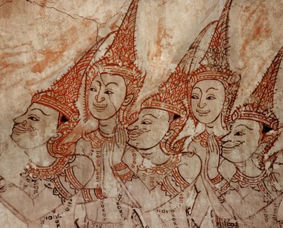 Detalhe das pinturas murais mostrando divindades celestes que datam do final do período Ayutthaya (pintura em pedra) de Siamese School