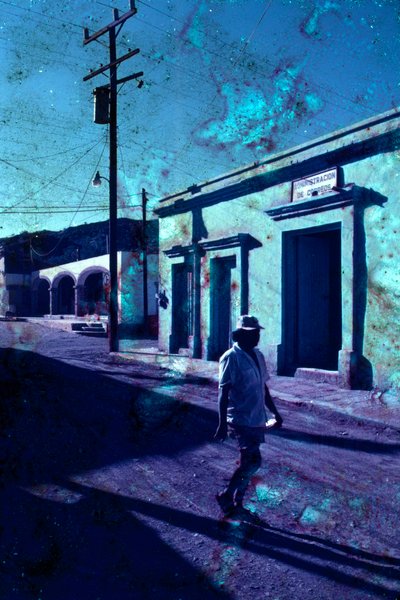 O Espaço entre..., 2022 (foto) de Sisse Brimberg