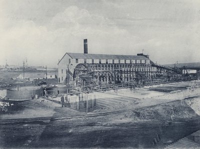 City and Suburban Gold Mining Company, New Battery and Cyanide Works (foto a p/b) de South African Photographer