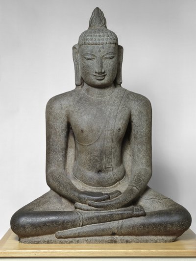 Buda Shakyamuni sentado em meditação (Dhyanamudra), período Chola, século XII (granito) de South Indian School