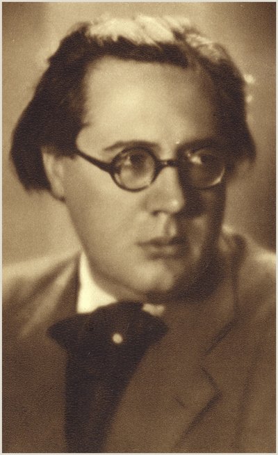 Retrato de Andres Segovia (fotografia a preto e branco) de Spanish Photographer