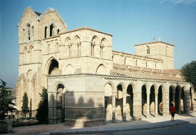 A Igreja de San Vicente, fundada em 1307 de Spanish School