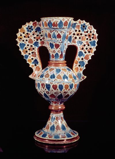 Vaso esmaltado com decoração lustrosa, hispano-mourisco, Valência, 3º quartel do séc. XV (faiança) de Spanish School