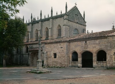 Vista da fachada da Cartuxa de Spanish School