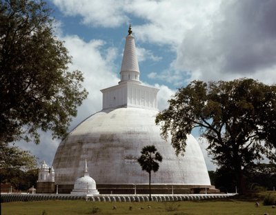 Vista de Ruwanwelisaya stupa de Sri Lankan School