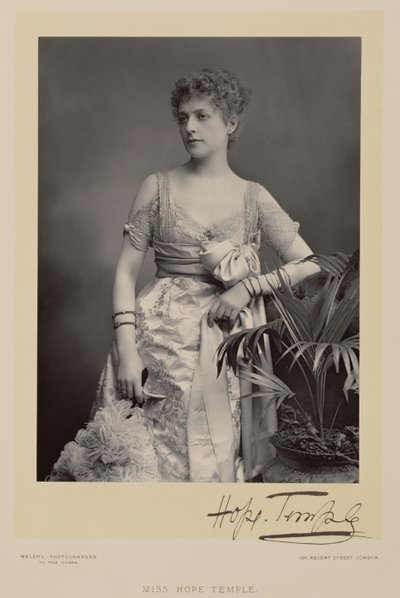 Miss Hope Temple, fotografia de retrato de Stanislaus Walery