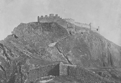 Sion, As Ruínas do Castelo de Tourbillon (foto a p/b) de Swiss Photographer