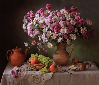 Mesa de outono repleta de delícias de Tatyana Skorokhod