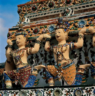 Caryatids do templo Wat Arun de Thai School