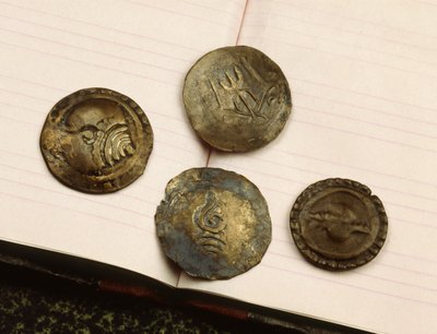 Moedas do Mon Kingdom of Dvaravati, do século 8 ao 9 (metal) de Thai School