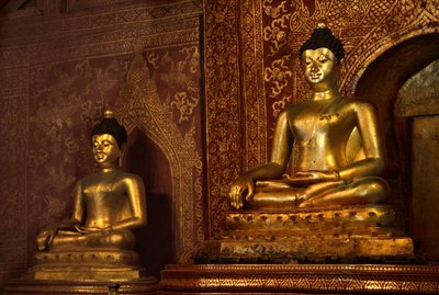 O Buda Sihing (bronze) de Thai School