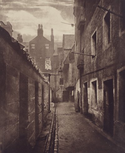 Close, No. 115 High Street. de Thomas Annan