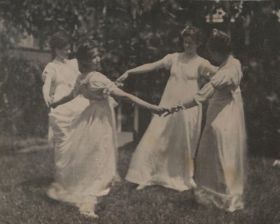 Susan Hannah Macdowell, Garota Não Identificada, Elizabeth Macdowell e Possivelmente Mary Macdowell..., c. 1 de Thomas Eakins