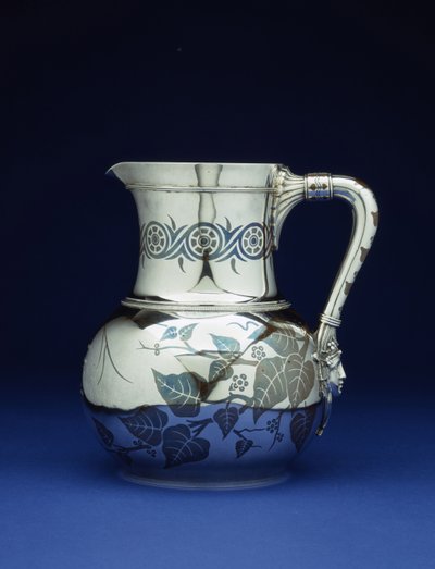 Um jarro de metal misto de Tiffany & Co, Nova York, c.1877 de Tiffany and Company