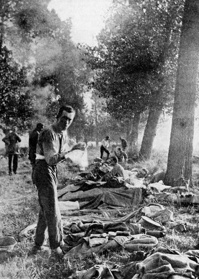 11º Hussardos acamparam em Champs após a retirada de Mons, setembro de 1914 1935 de Unbekannt