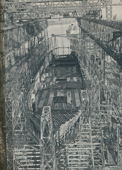 Um ninho de aço. Revestimento Cunard White Star Georgic em construção, 1927-1929, 1936 de Unbekannt