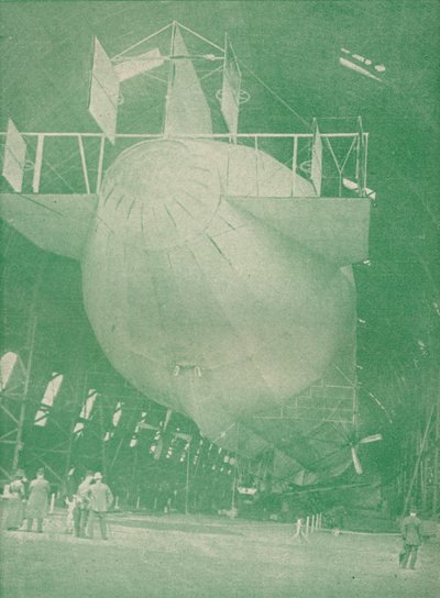 Um Zeppelin em casa, c1917 1919 de Unbekannt