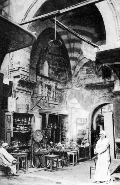 Um bazar no Cairo, Egito, c1920s de Unbekannt