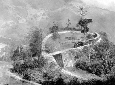 Um único loop na ferrovia do Darjeeling Himalaia, Índia, c1910 de Unbekannt